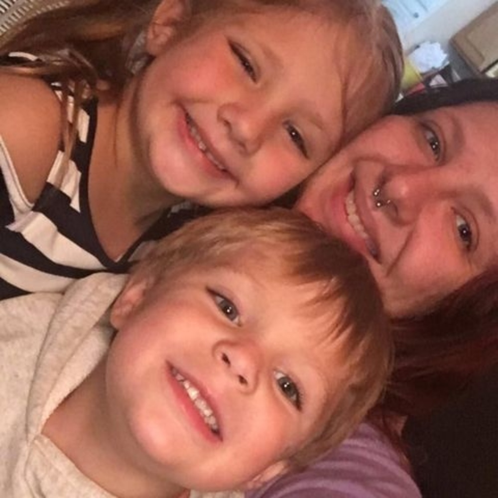 Meet your Posher, Mercedes